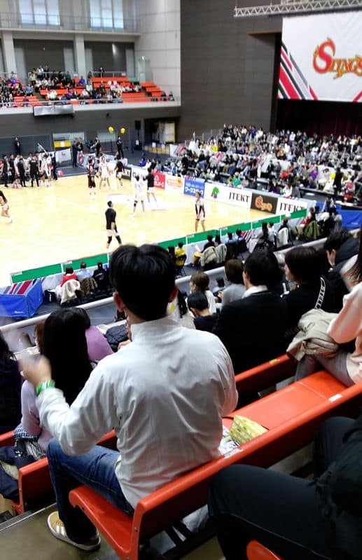 タイムアウト時は控えの選手も調整