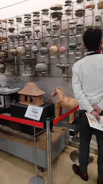 馬の埴輪
(勝瑞遺跡)